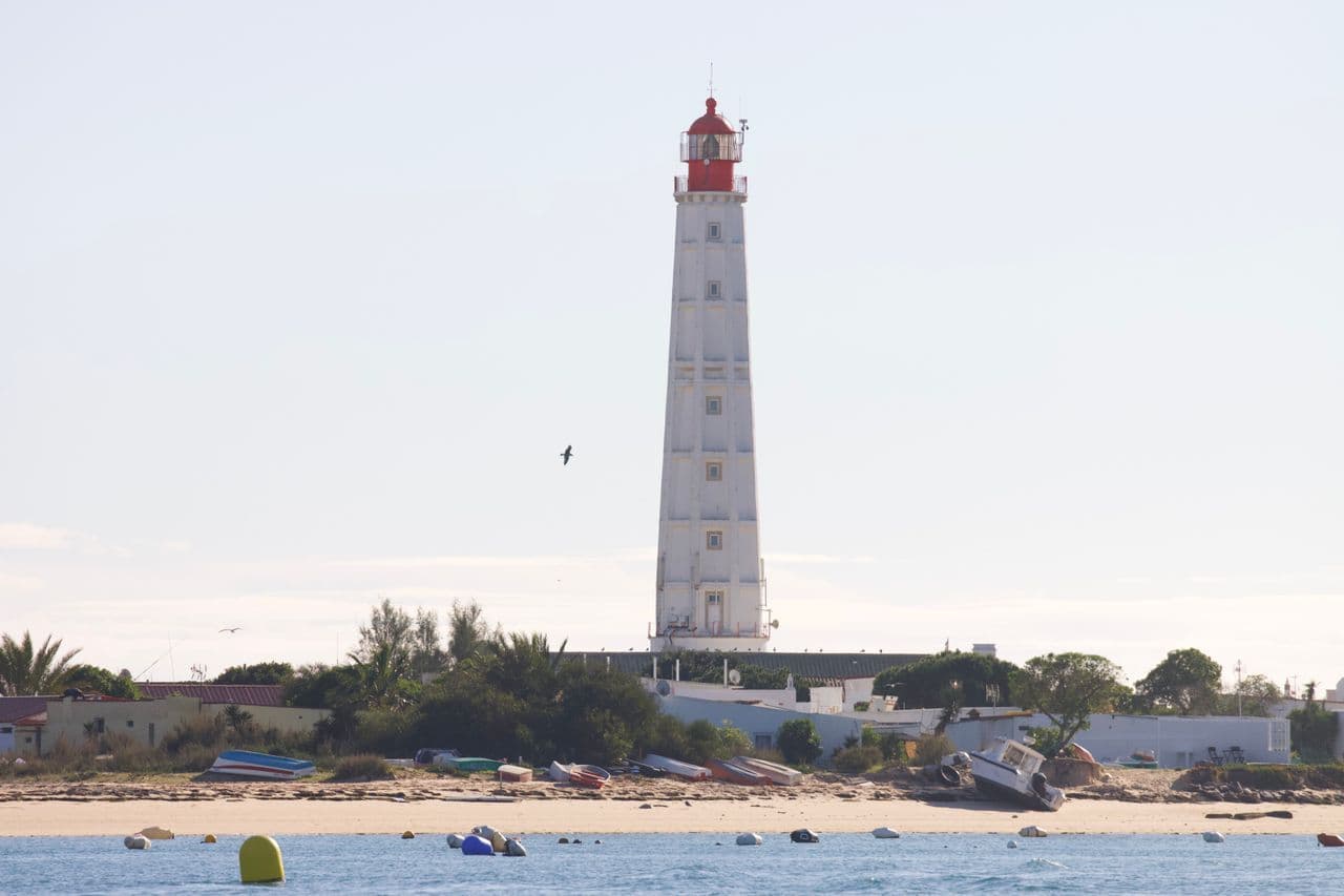 Faro – Algarvės vartai: ką pamatyti, kur ilsėtis ir kodėl verta čia keliauti
